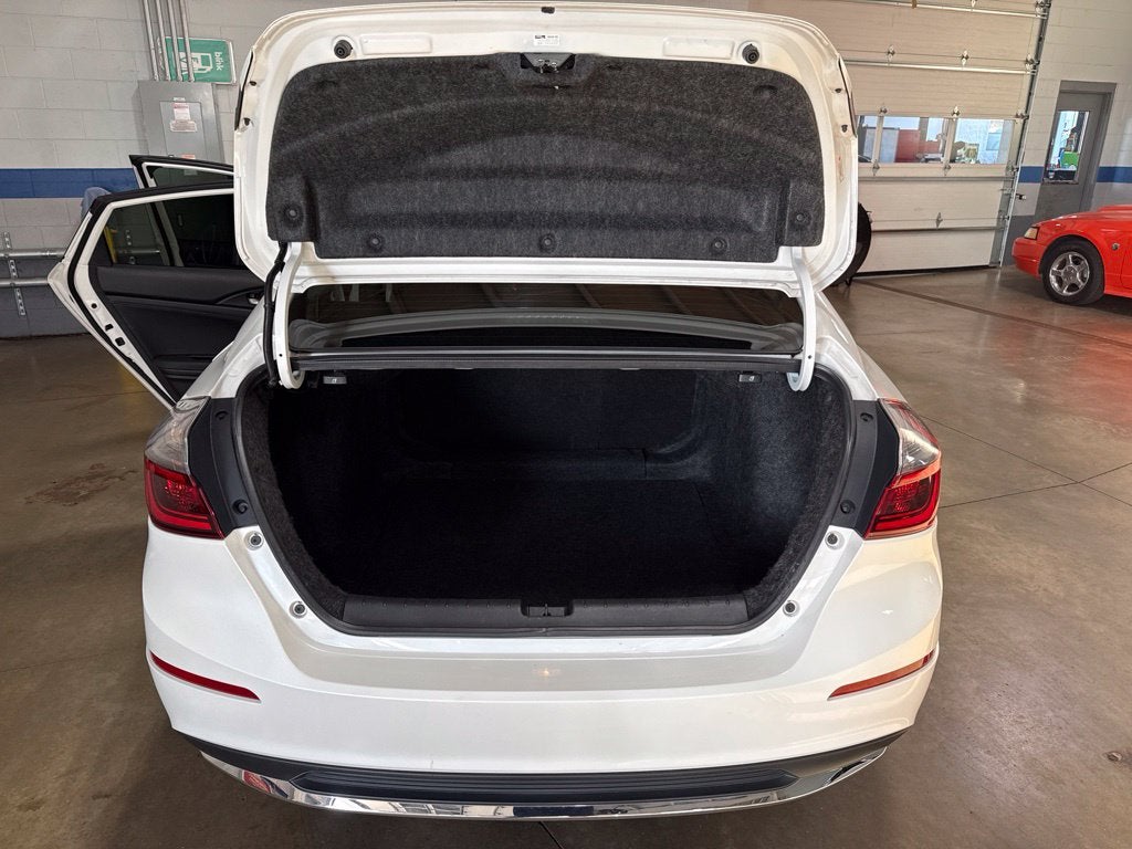 2019 Honda Insight Touring