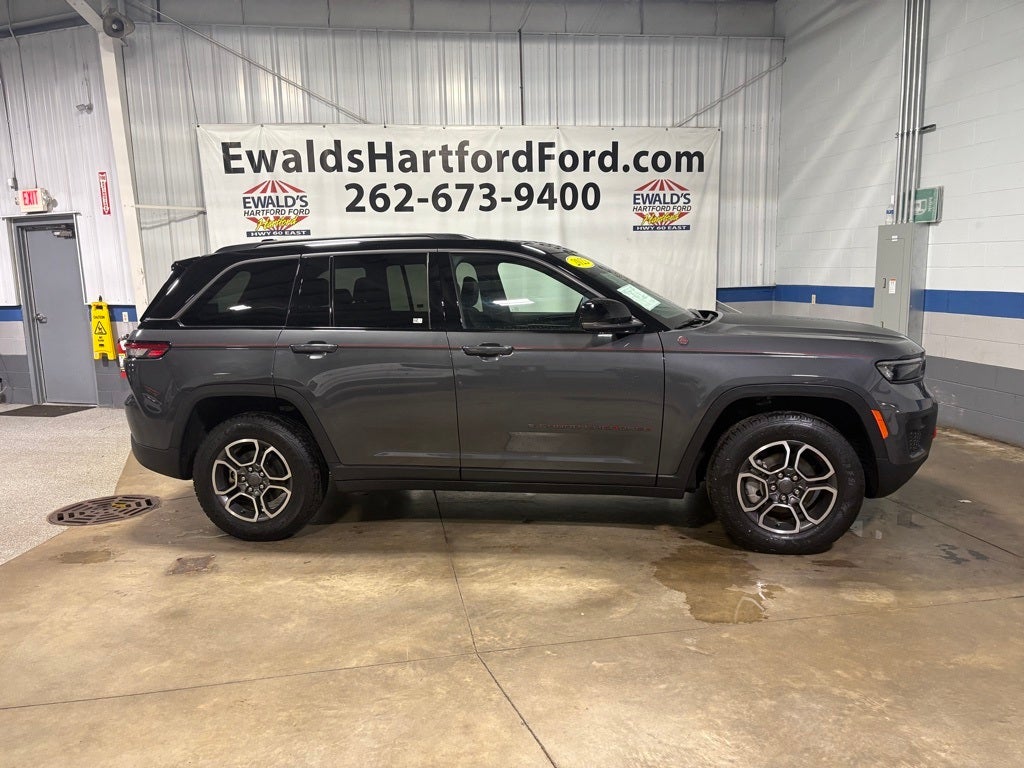 2022 Jeep Grand Cherokee Trailhawk
