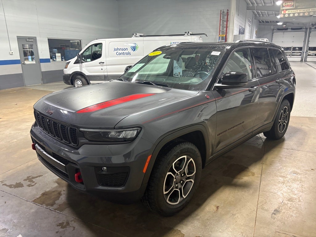 2022 Jeep Grand Cherokee Trailhawk