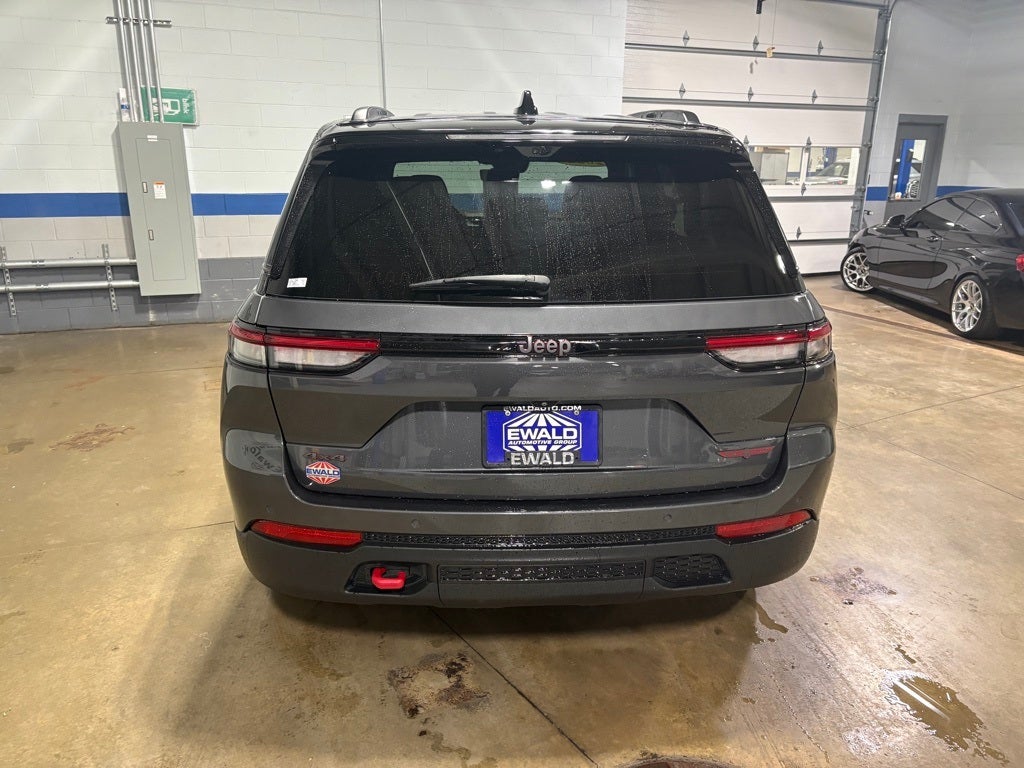 2022 Jeep Grand Cherokee Trailhawk