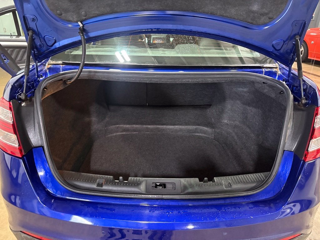 2013 Ford Taurus SEL