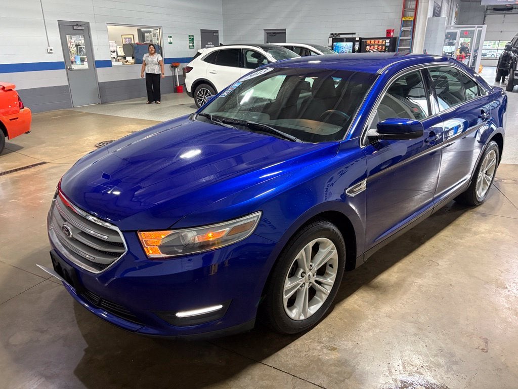 2013 Ford Taurus SEL