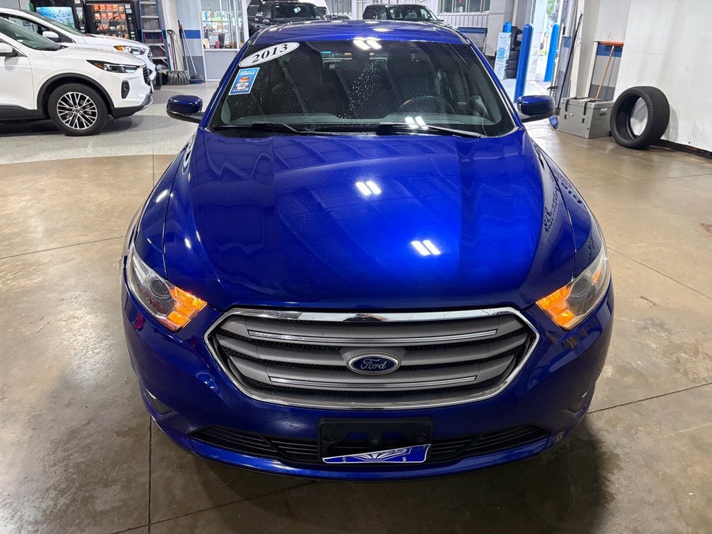 2013 Ford Taurus SEL