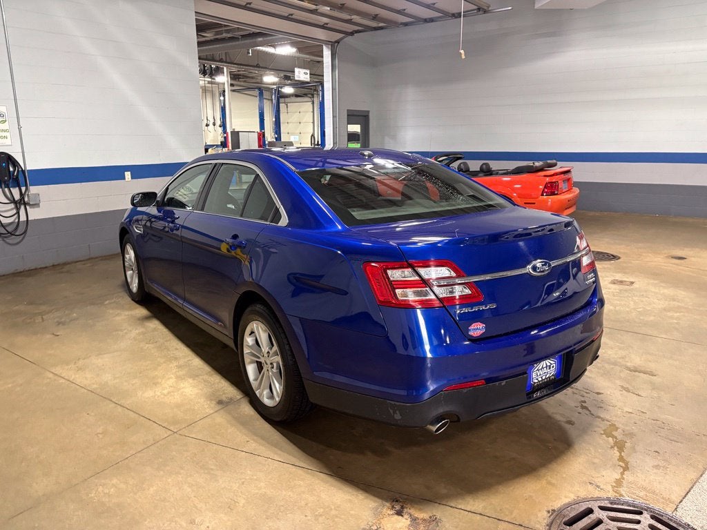 2013 Ford Taurus SEL
