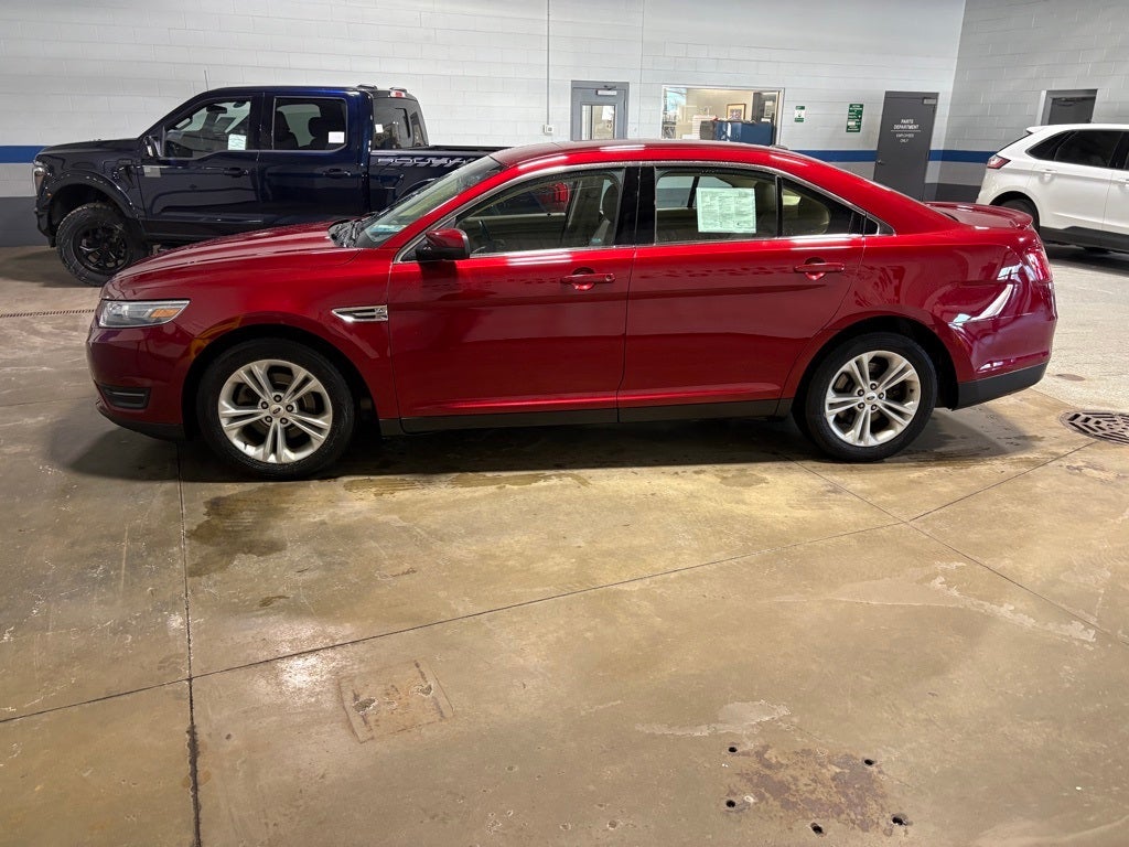 2013 Ford Taurus SEL