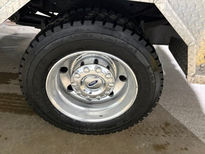 2024 Ford F-550SD Lariat DRW