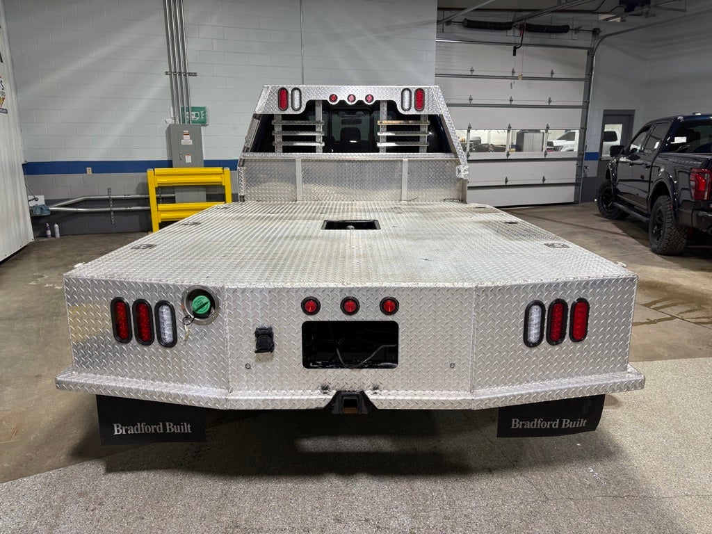 2024 Ford F-550SD Lariat DRW