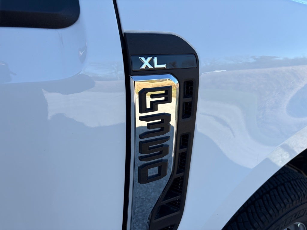 2025 Ford F-350SD XL DRW