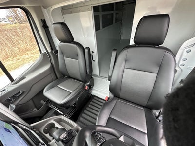 2024 Ford Transit-250 READING 57" CSV