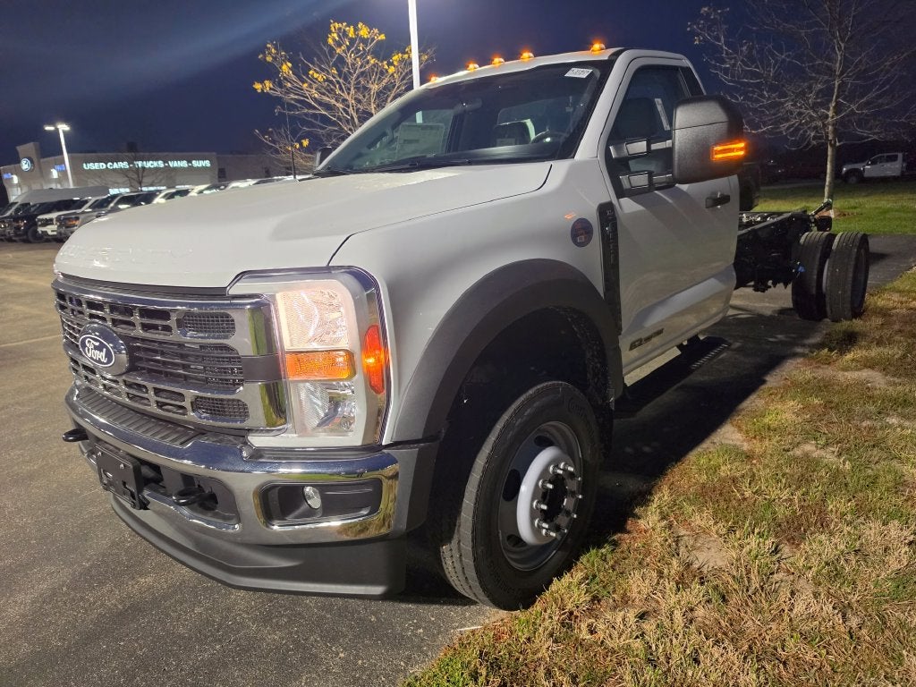 2027 Ford F-550SD XL DRW