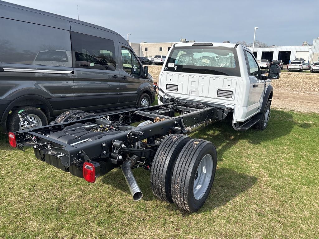 2026 Ford F-550SD DRW