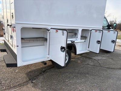 2026 Ford E-350SD Base Cutaway