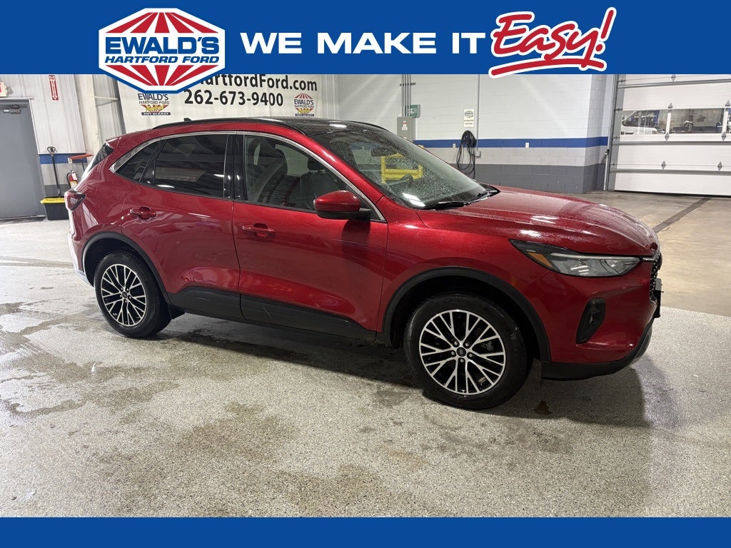 2024 Ford Escape Plug-In Hybrid Base
