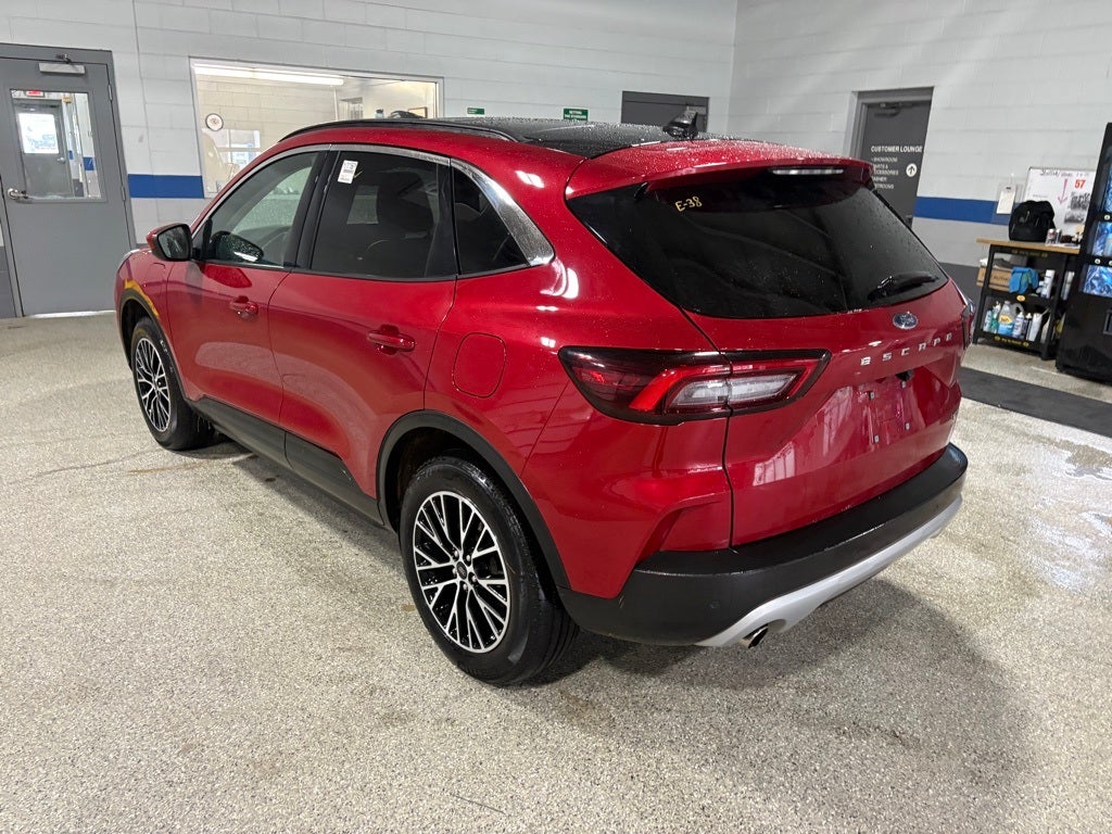 2024 Ford Escape Plug-In Hybrid Base