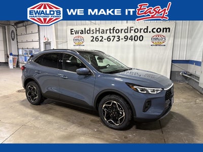 2026 Ford Escape Platinum