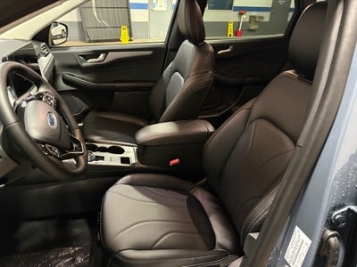 2026 Ford Escape Platinum