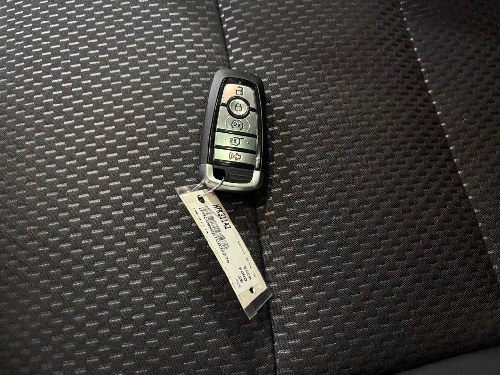 2026 Ford Escape ST-Line Select