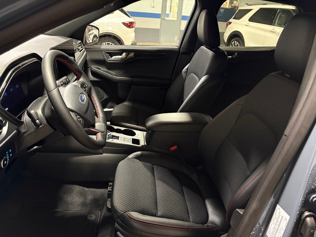 2026 Ford Escape ST-Line Select