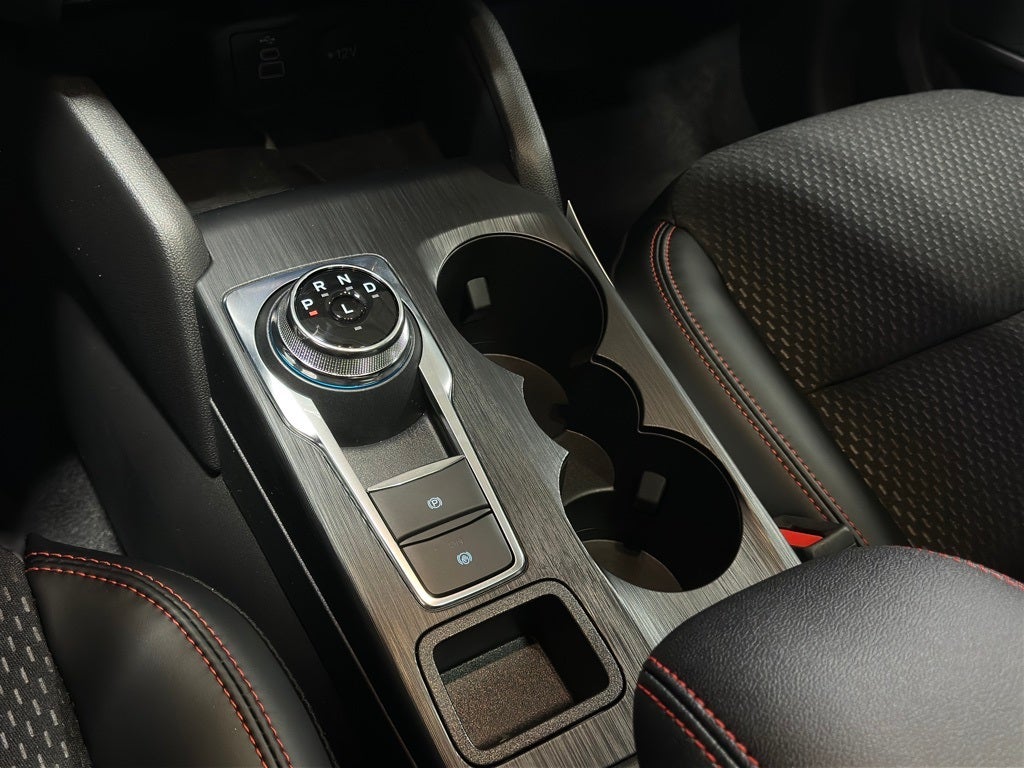 2025 Ford Escape Hybrid ST-Line Select