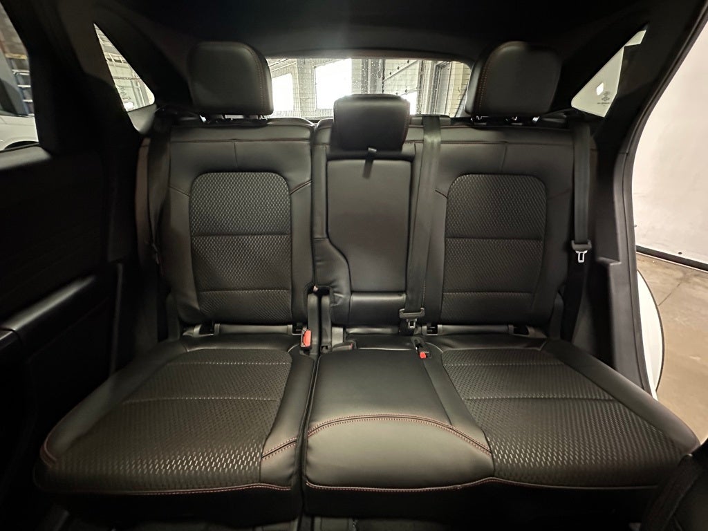 2025 Ford Escape Hybrid ST-Line Select