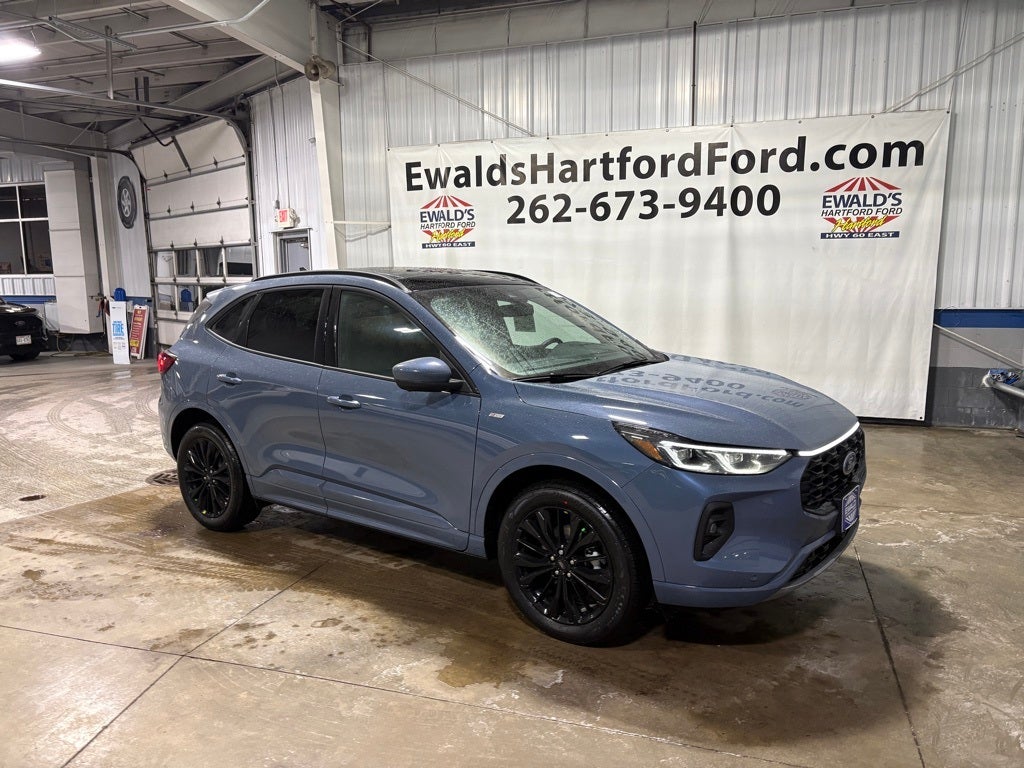 2026 Ford Escape ST-Line Elite