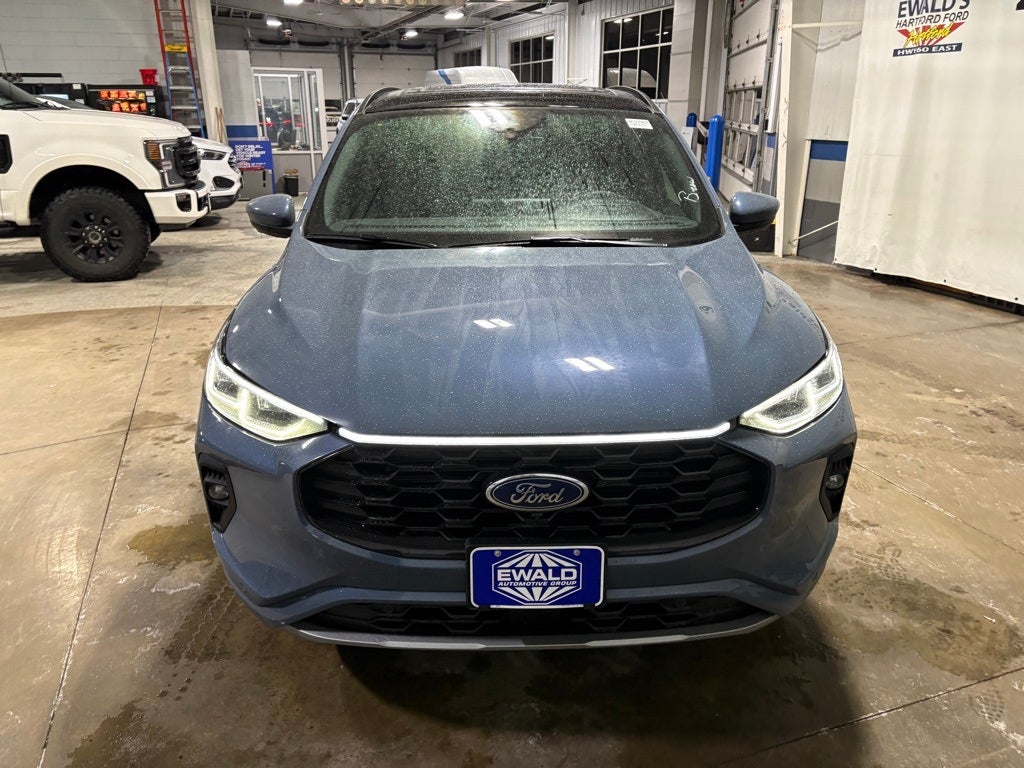 2026 Ford Escape ST-Line Elite