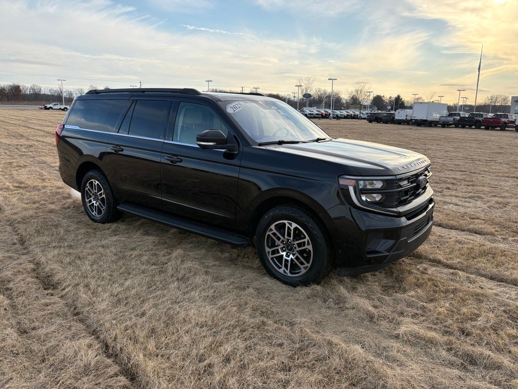 2025 Ford Expedition Max Active
