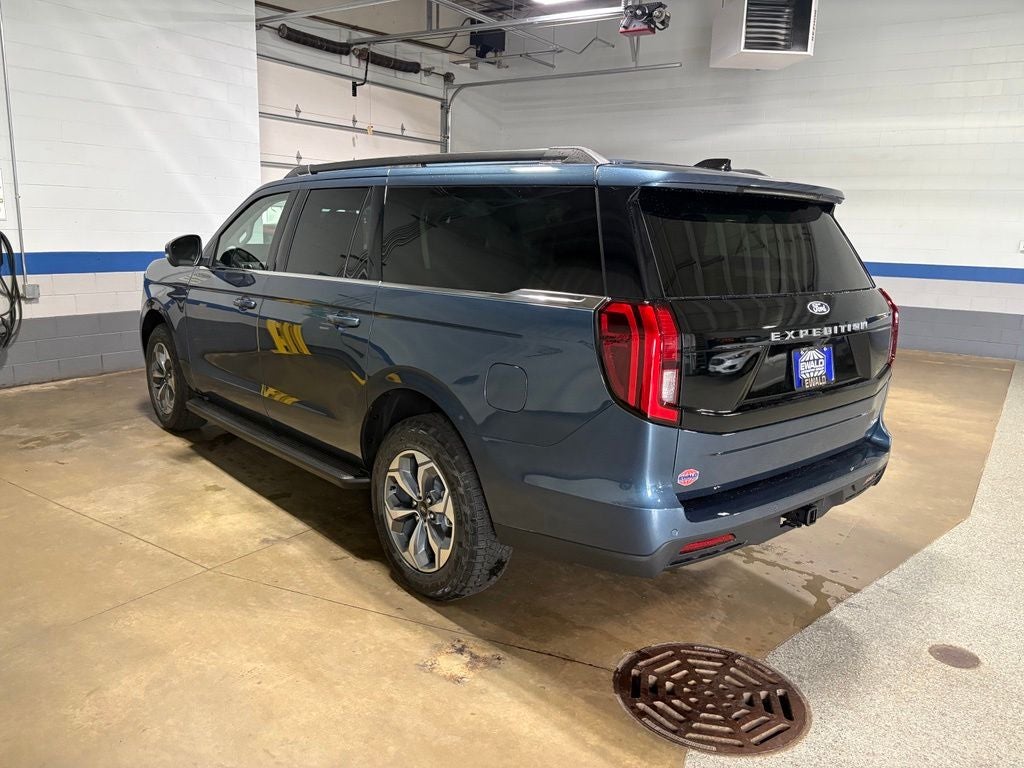 2027 Ford Expedition Max Active