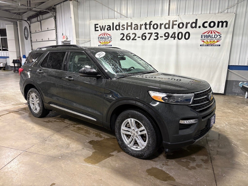 2023 Ford Explorer XLT
