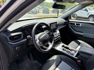 2024 Ford Explorer XLT