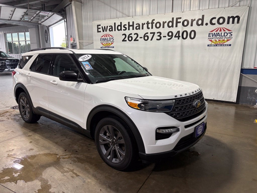 2024 Ford Explorer XLT
