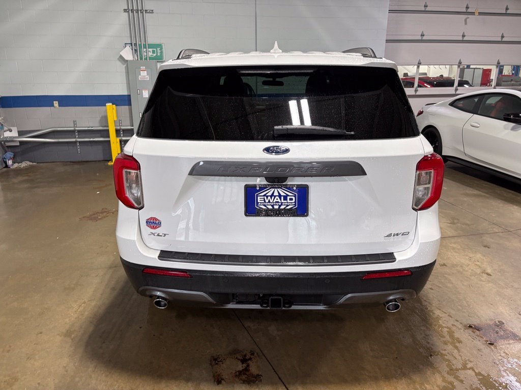 2024 Ford Explorer XLT