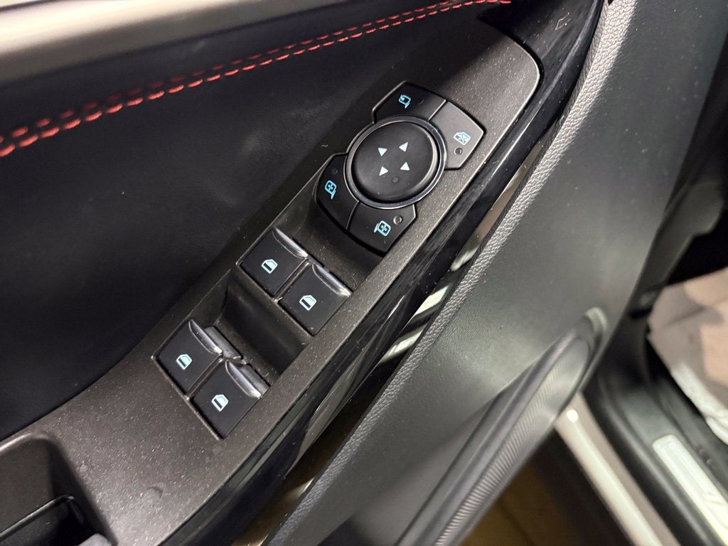 2024 Ford Explorer ST-Line