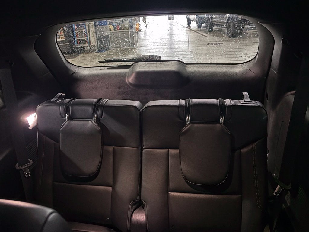 2024 Ford Explorer ST-Line