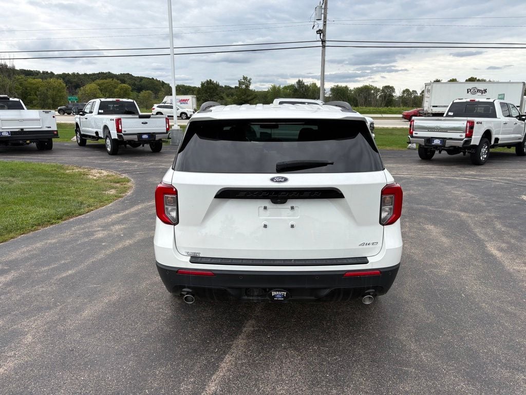 2024 Ford Explorer ST-Line