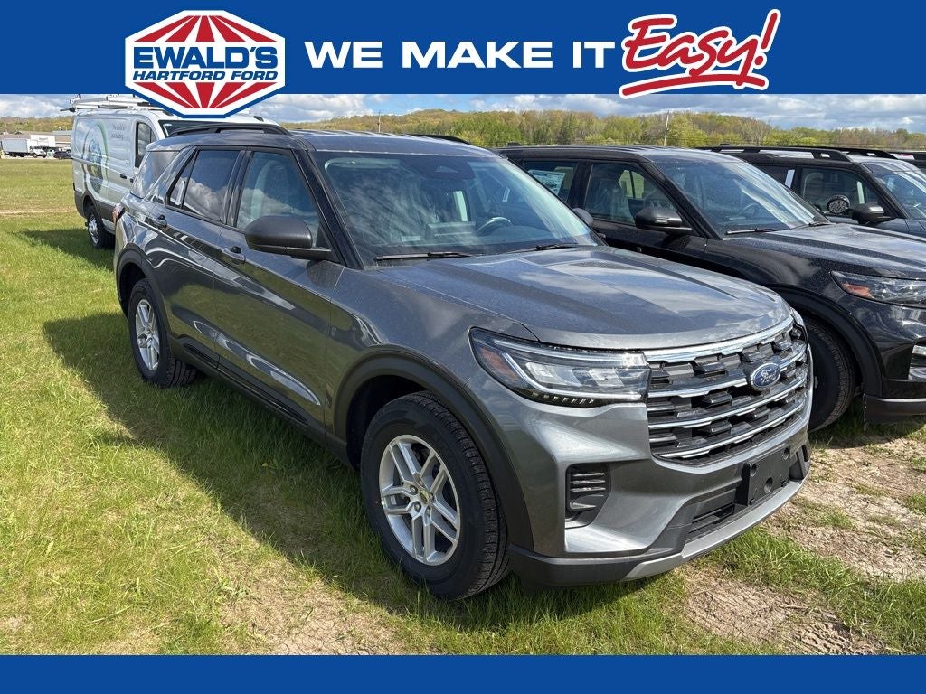 2026 Ford Explorer Active 4WD's photo