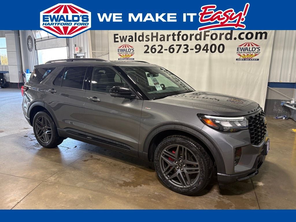 2026 Ford Explorer ST-Line