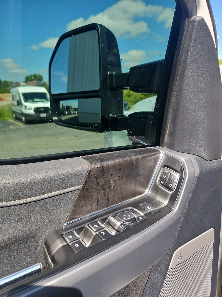 2023 Ford F-250SD Lariat