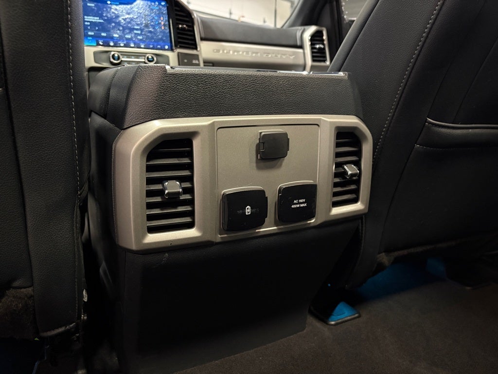 2022 Ford F-250SD Lariat