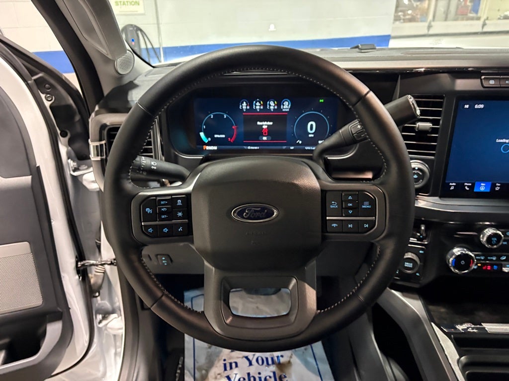 2024 Ford F-350SD Lariat