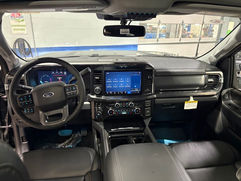 2026 Ford F-350SD Lariat