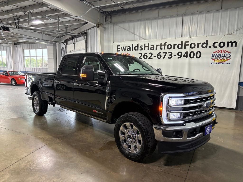 2026 Ford F-350SD Lariat