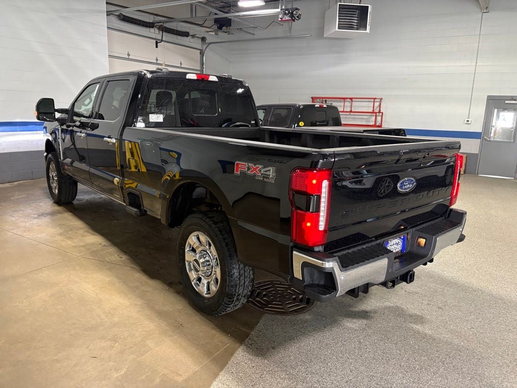 2026 Ford F-350SD Lariat