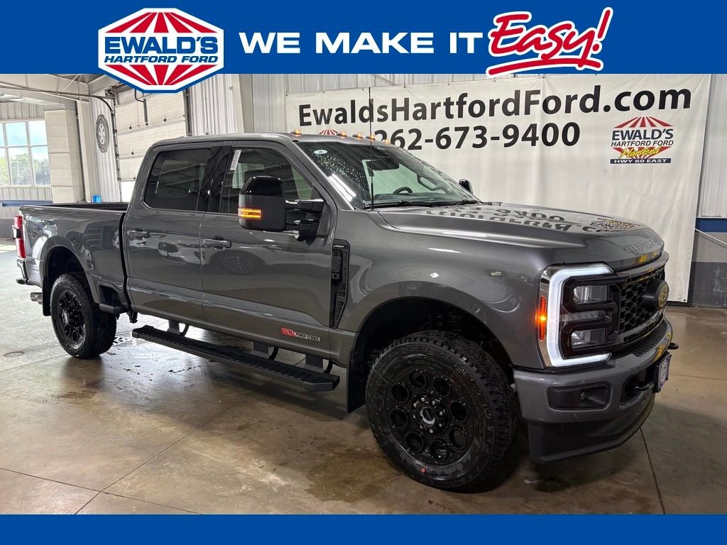 2026 Ford F-350SD Lariat