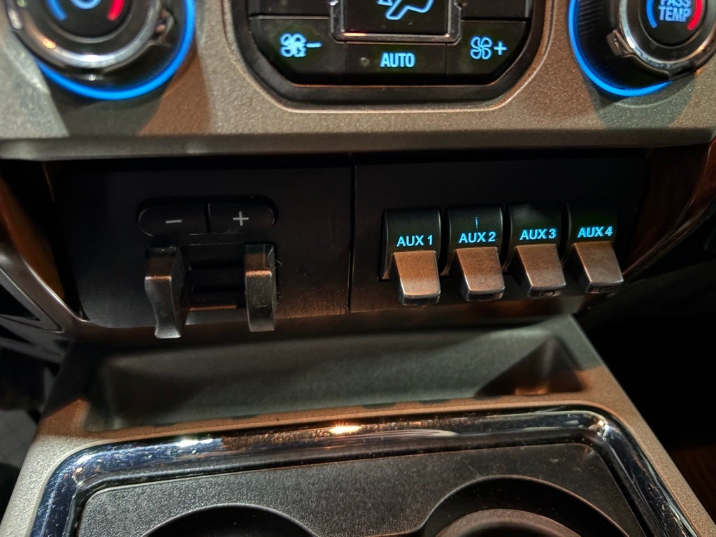 2014 Ford F-350SD Lariat