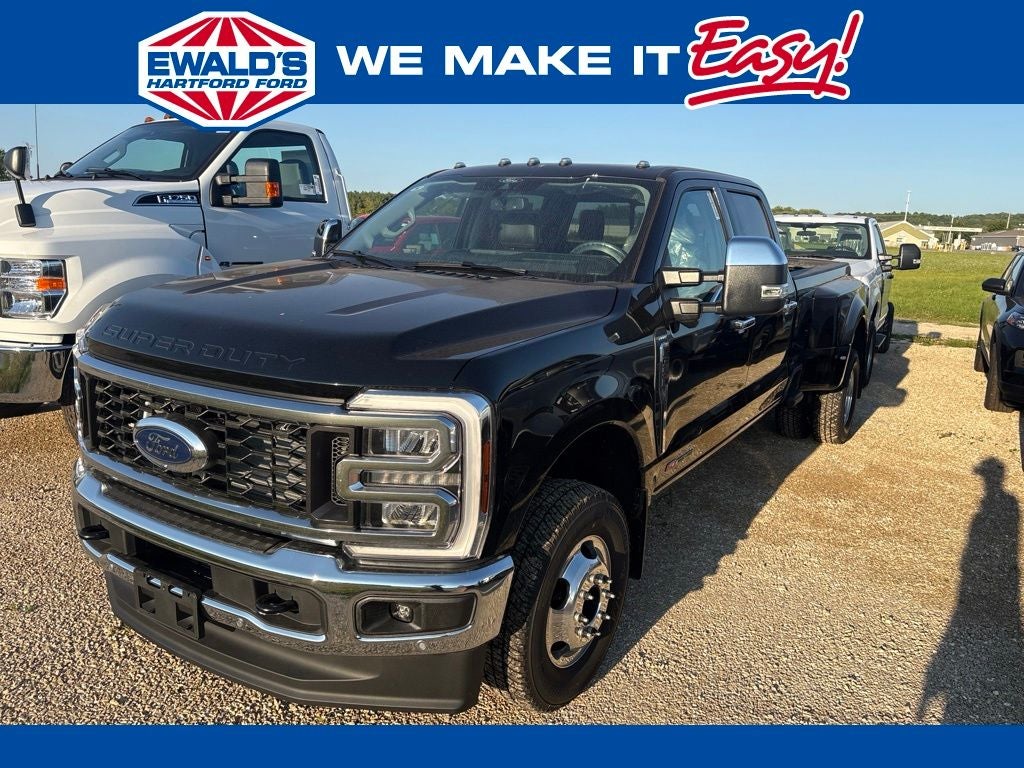 2026 Ford F-350SD Lariat DRW