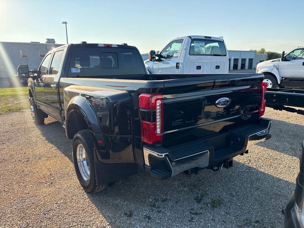 2026 Ford F-350SD Lariat DRW