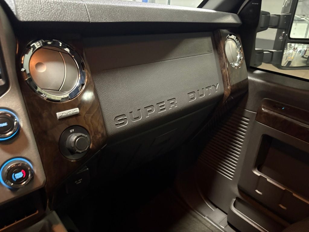 2015 Ford F-350SD Lariat DRW