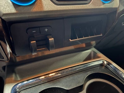 2015 Ford F-350SD Lariat DRW