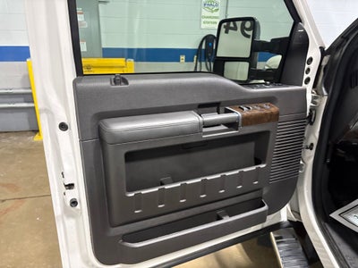 2015 Ford F-350SD Lariat DRW